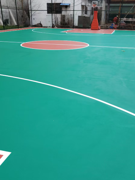 桐庐 球场长期使用易出现地面开裂